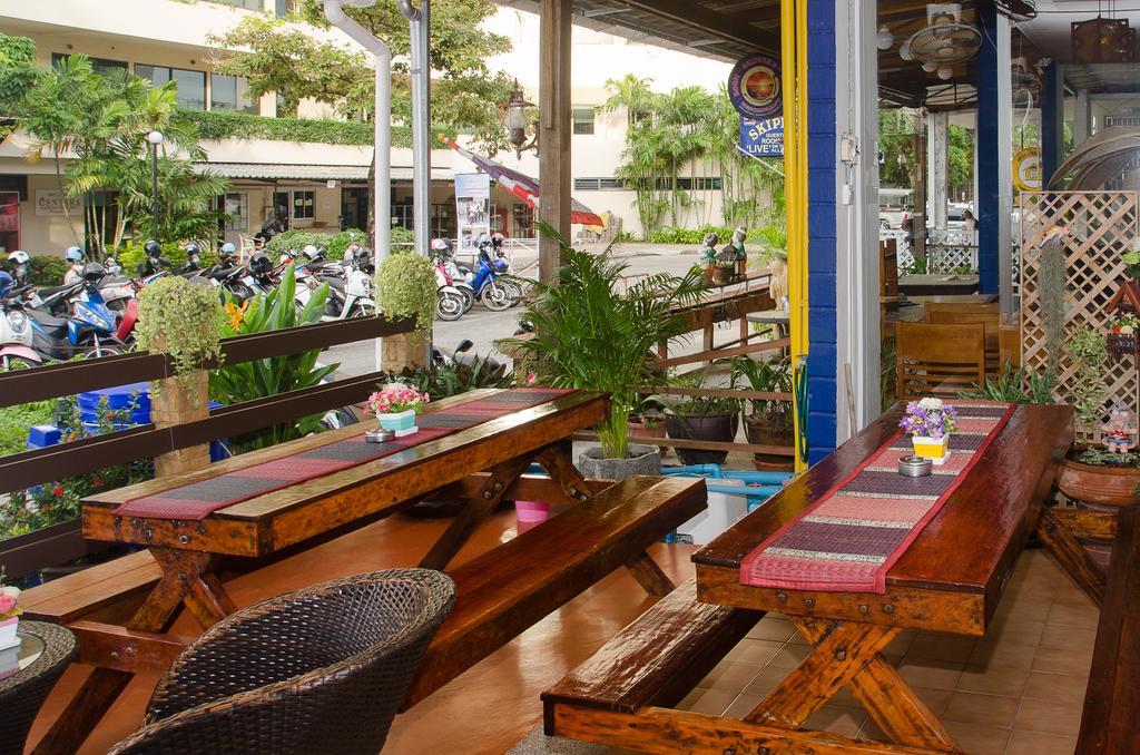 Allstar Guesthouse Karon Ngoại thất bức ảnh