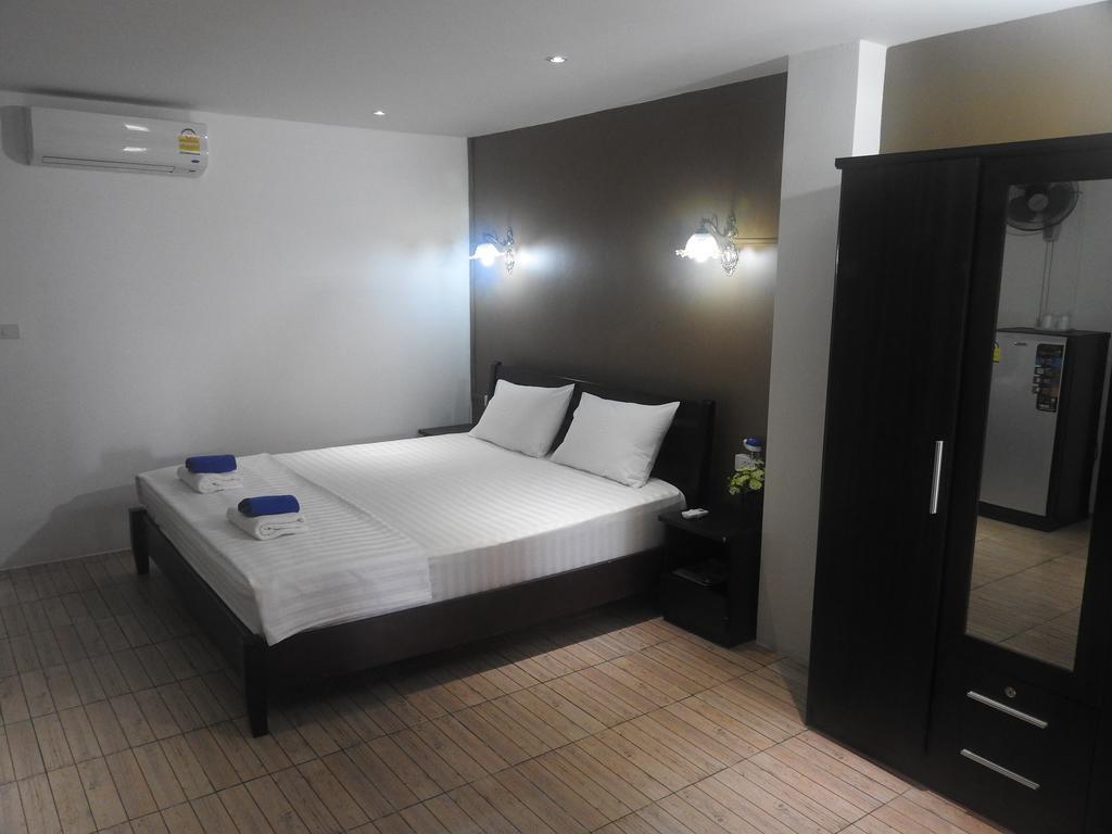 Allstar Guesthouse Karon Ngoại thất bức ảnh