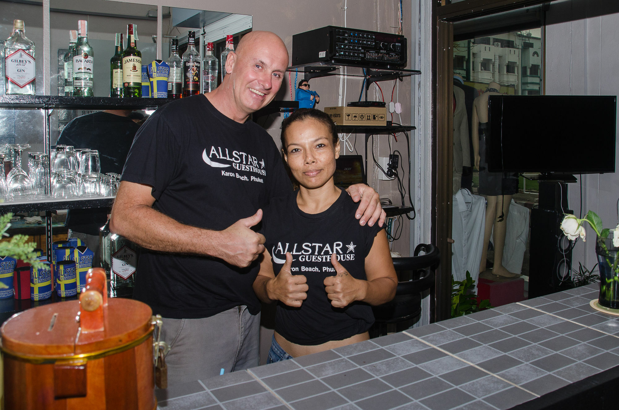 Allstar Guesthouse Karon Ngoại thất bức ảnh