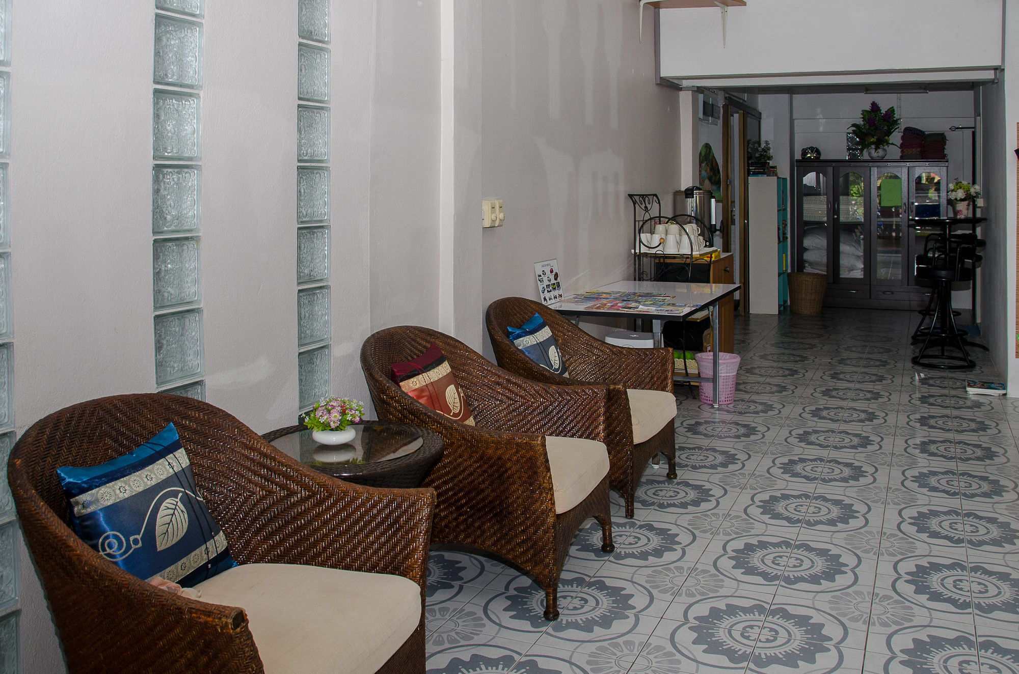 Allstar Guesthouse Karon Ngoại thất bức ảnh