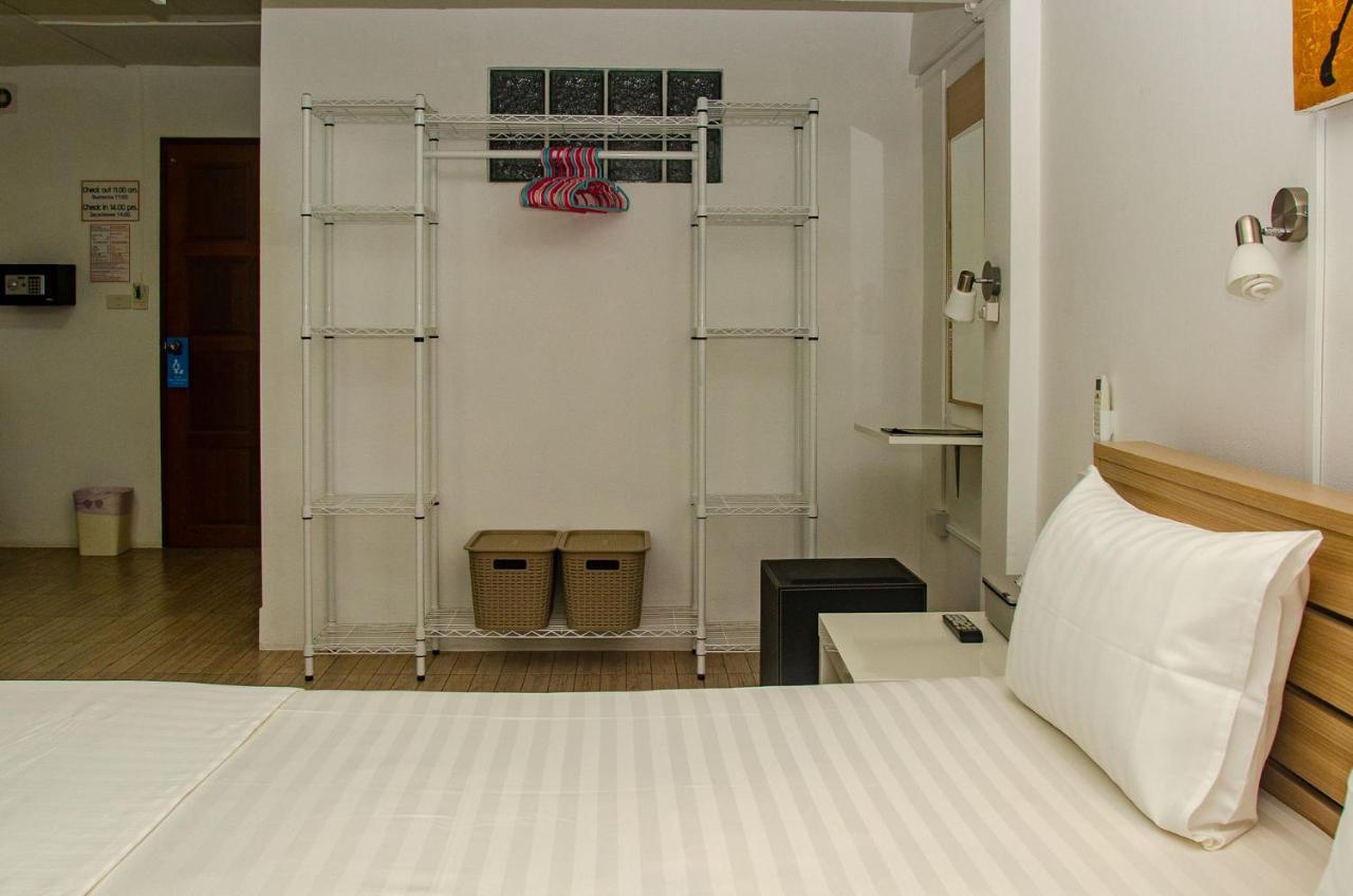 Allstar Guesthouse Karon Ngoại thất bức ảnh