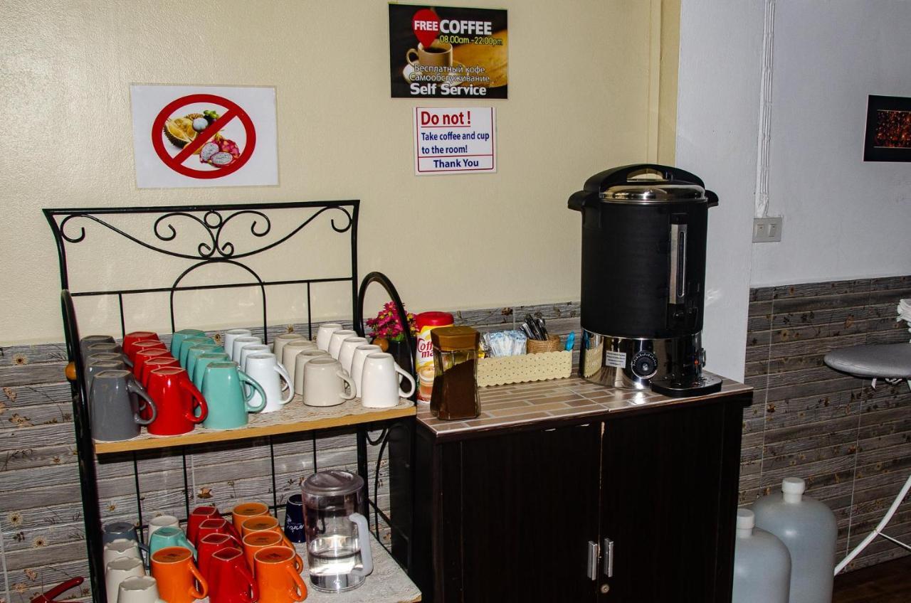 Allstar Guesthouse Karon Ngoại thất bức ảnh