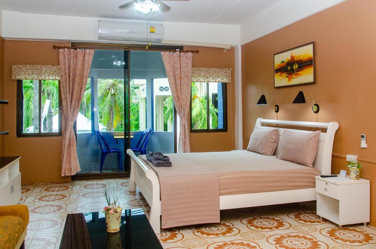 Allstar Guesthouse Karon Ngoại thất bức ảnh